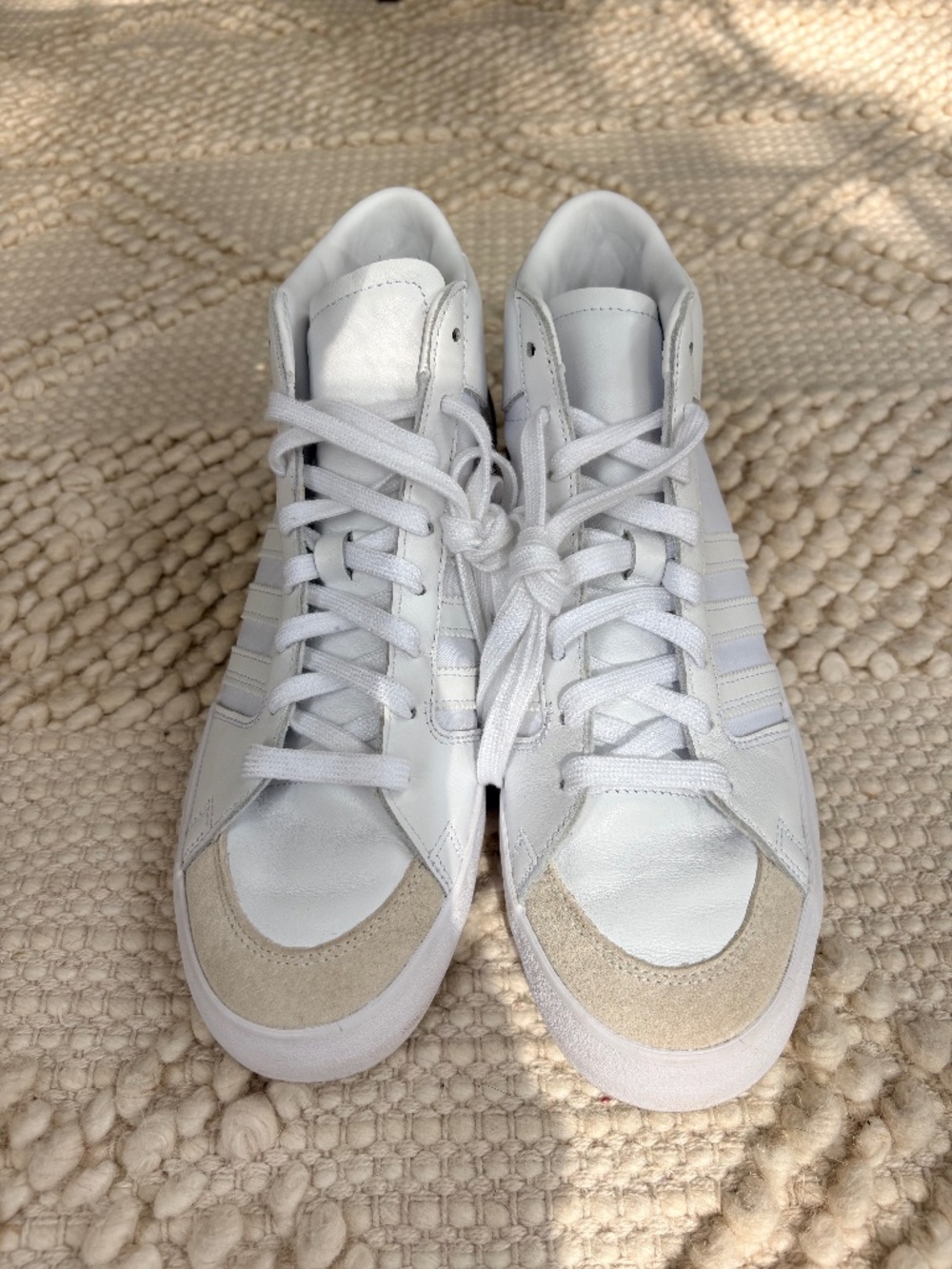 Adidas Unisex Superskate ADV White Leather Skate Shoes Women's Size 9/Mens 7.5